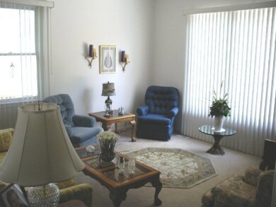 Music room/formal living