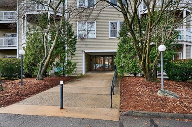 23 Randolph Place unit 109, Northampton, MA 01060 - photo 2