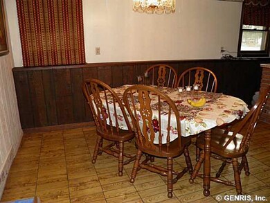 Basement eat-in area in lower level
