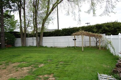 85 Temple St, Saco, ME 04072 - photo 5