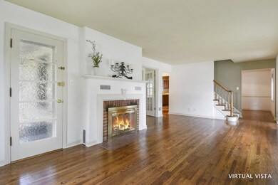 591 S Fern Ave, Elmhurst, IL 60126 - photo 3