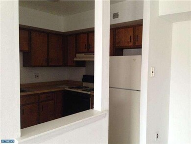 6925 Hilltop Dr unit 925, Brookhaven, PA 19015 - photo 6