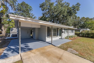 3079 Purdom Dr, Jacksonville, FL 32223 - photo 2