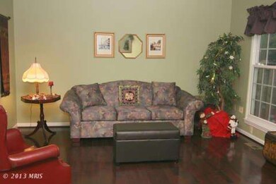 17754 Chipping Ct, Olney, MD 20832 - photo 4