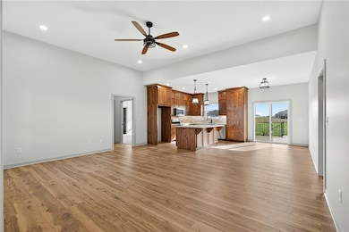 6724 Tucker Dr, Odessa, MO 64076 - photo 5