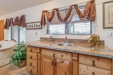 3) WET BAR
