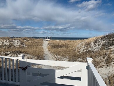 19 Wingaersheek Rd, Gloucester, MA 01930 - photo 5