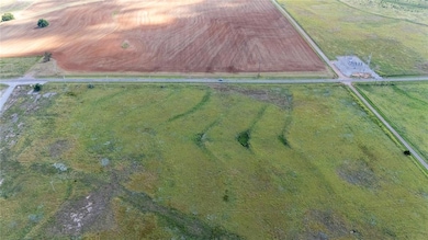 0000 Tract 4 E 1000 Rd, Weatherford, OK 73096 - photo 4