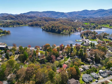 185 Jb Ivey Ln, Lake Junaluska, NC 28745 - photo 6