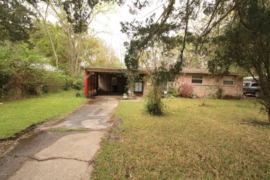 6438 Solandra Dr, Jacksonville, FL 32210 - photo 2