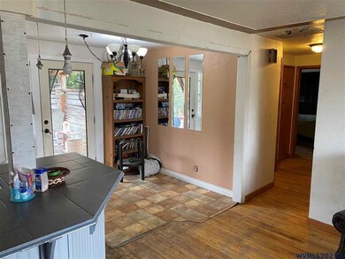 324 Sandy Dr N, Keizer, OR 97303 - photo 5