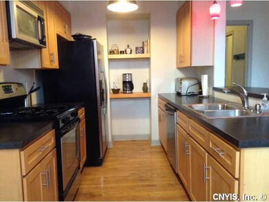 Kitchen all appliances stay: dishwasher, fridge, g