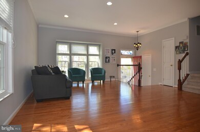 20319 Briarcliff Terrace, Sterling, VA 20165 - photo 3