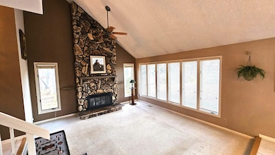 6720 Woodcrest Pkwy, Rockford, IL 61109 - photo 5