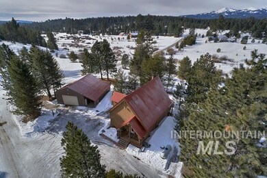 133 Alder Way, Cascade, ID 83611 - photo 2