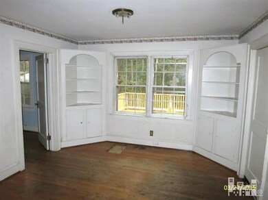 320 S Cowan St, Burgaw, NC 28425 - photo 7