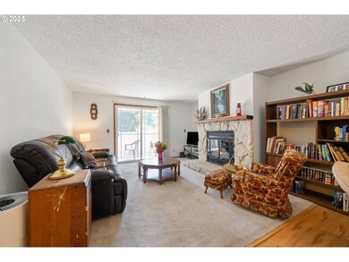 29700 SW Courtside Dr unit 40, Wilsonville, OR 97070 - photo 5