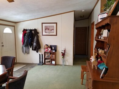 158 Noyes St, Bethlehem, NH 03574 - photo 3