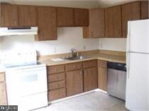 805 Madison Ct, Stafford, VA 22556 - photo 2