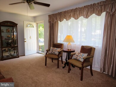 311 Highfalcon Rd, Reisterstown, MD 21136 - photo 5