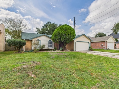 16207 N Meadow Dr, Houston, TX 77073 - photo 2