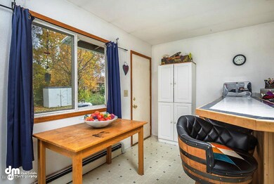 kitchen window to back