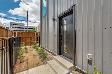 1612 Grigsby Ave unit 103, Dallas, TX 75204 - photo 2