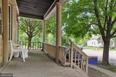 627 N Mendota St, Saint Paul, MN 55106 - photo 4