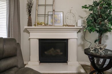 3131 N Bridle Ave, Fresno, CA 93727 - photo 5