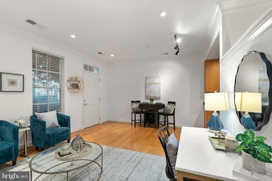 Abingdon Row Condominium unit 109, Alexandria, VA 22314 - photo 5