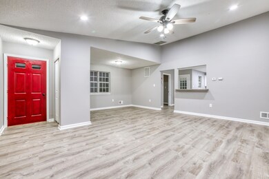 15 Farnworth Close Freehold NJ-print-003