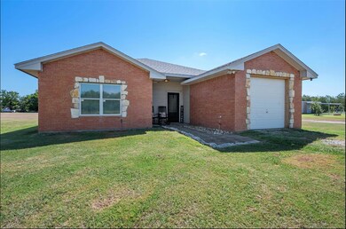 111 SE County Road 3046, Corsicana, TX 75109 - photo 2