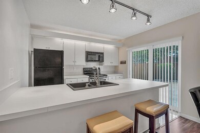 013-212LiveOakLn-BoyntonBeach-FL-small