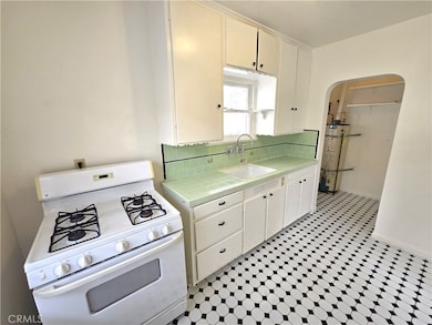 4263 W Broadway unit B, Hawthorne, CA 90250 - photo 7