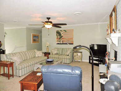 7 Living room