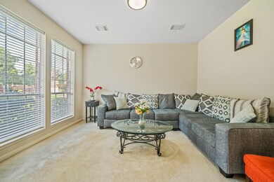 3815 Cypress Grove Ln, Houston, TX 77088 - photo 5