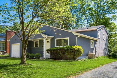 001_702_W Littlejohn Dr-090-2