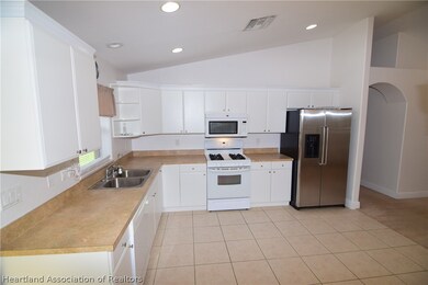 734 Concert Dr, Lake Placid, FL 33852 - photo 6