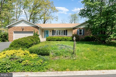 31 Twin Lakes Dr unit 1, Gettysburg, PA 17325 - photo 2