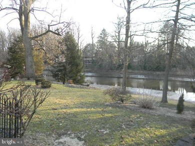 72 Lakebridge Dr, Woodbury, NJ 08096 - photo 6