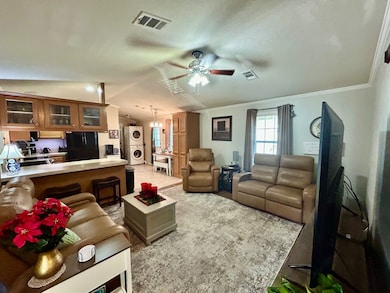 3516 Elcar Dr, Melbourne, FL 32904 - photo 4