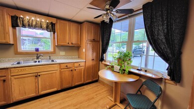 239 U S 3, Lincoln, NH 03251 - photo 7