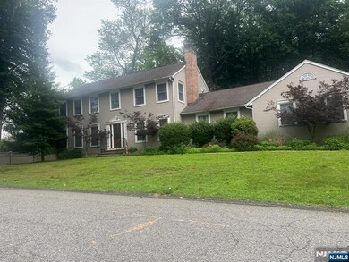 410 Mark Ln, Rivervale, NJ 07675 - photo 3