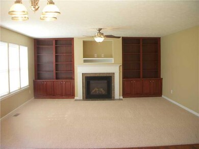 5699 Yorktown Rd, Plainfield, IN 46168 - photo 5