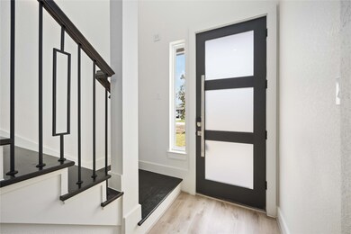 6909 Cluett St, Houston, TX 77028 - photo 4