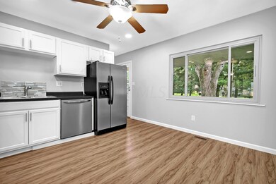 688 Juniper Lane Gahanna Ohio-9