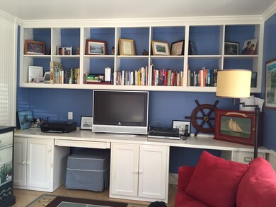 77 Cove Rd unit 10, Vineyard Haven, MA 02568 - photo 6