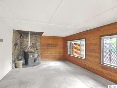 691-640 Janet Way, Susanville, CA 96130 - photo 2