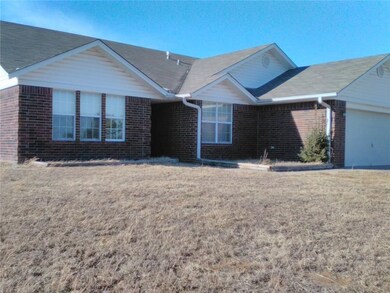 unlisted-address, McLoud, OK 74851 - photo 2