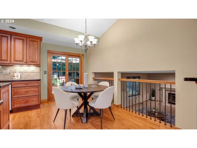 7675 Ridgewood Dr, Gladstone, OR 97027 - photo 6